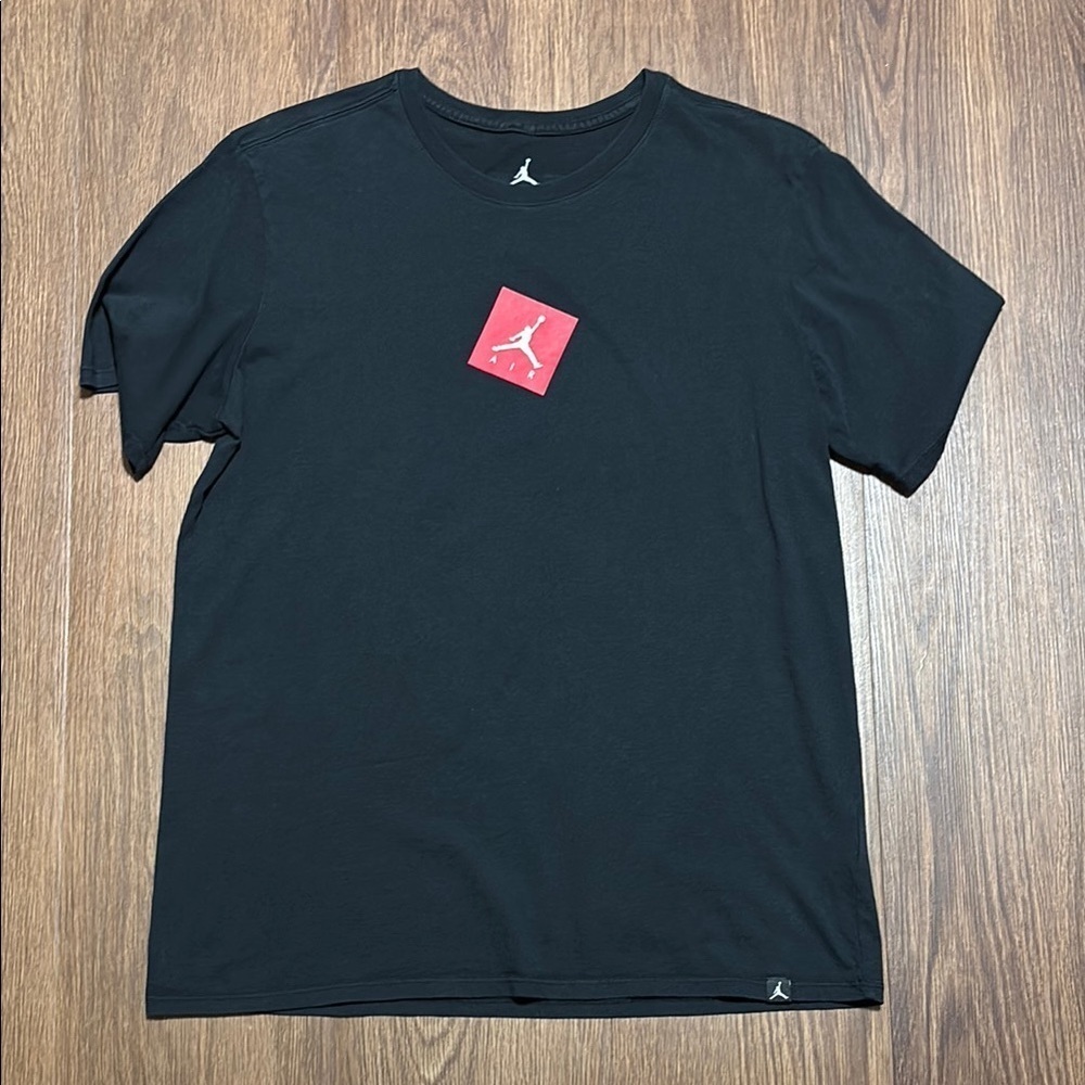 🔥🔥🔥 Air Jordan Shirt Men’s Basketball Jumpman MCMLXXXV Size: Large 🔥🔥🔥